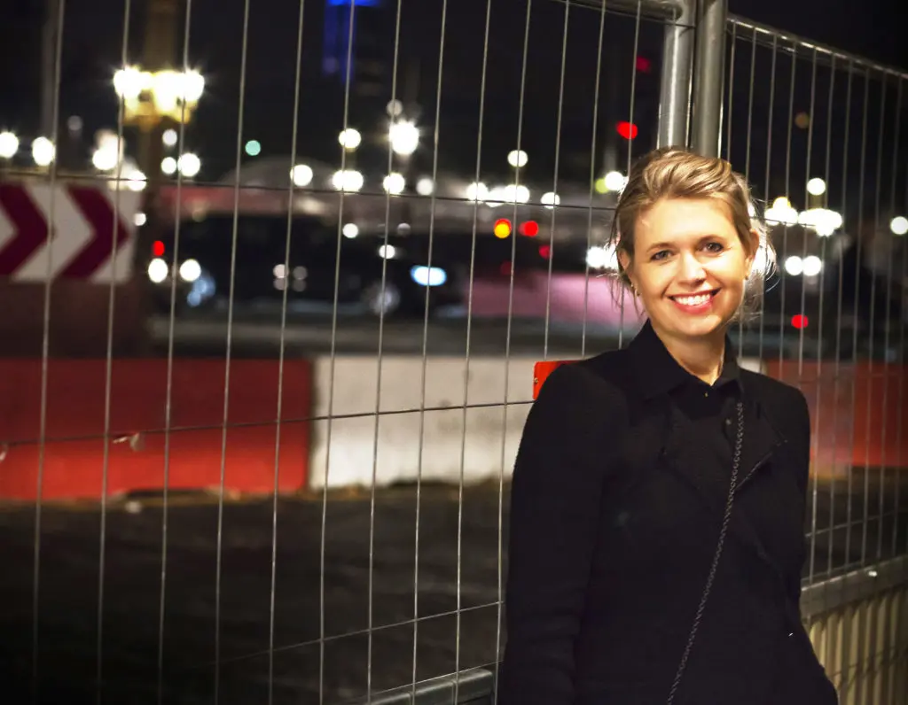 Top Designer Brings the Hollywood Razzle Dazzle to London — and Houston — Rather Than New York: Embracing a Blonde Bombshell Shows Jenny Packham a New Way