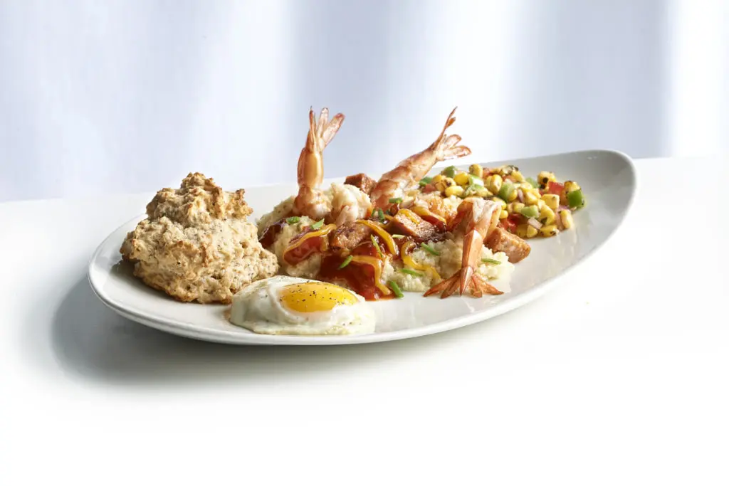 McCormick & Schmick’s offers shrimp and grits on its brunch menu.