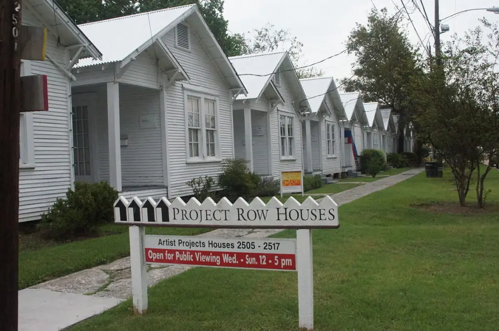 Auction beneficiary, Project Row Houses, represents the concept of social practice, an example that has traveled from Houston, Texas to Athens, Detroit, L.A., and Dallas.
