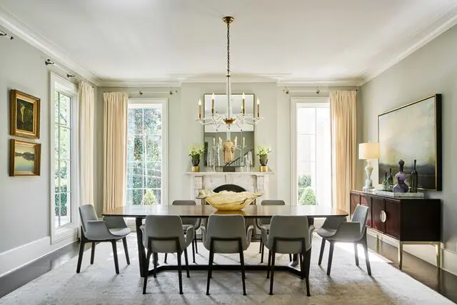The open floor plan is inviting and calm. 