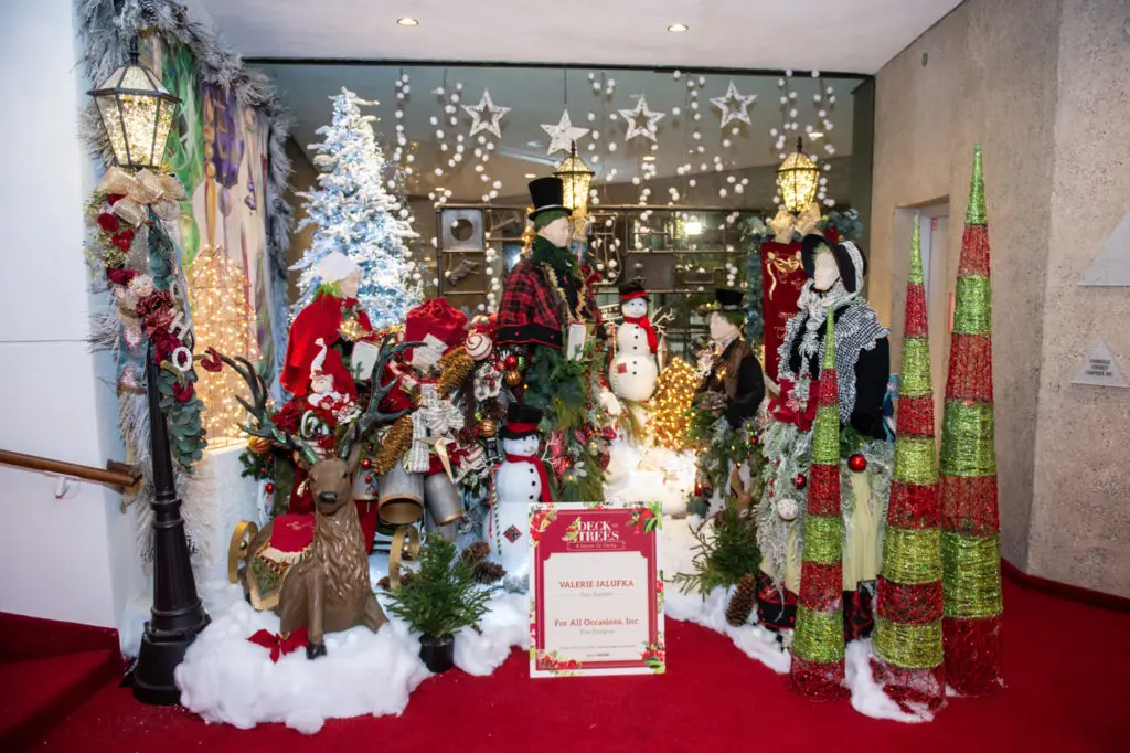 Holiday decor from For All Occasions