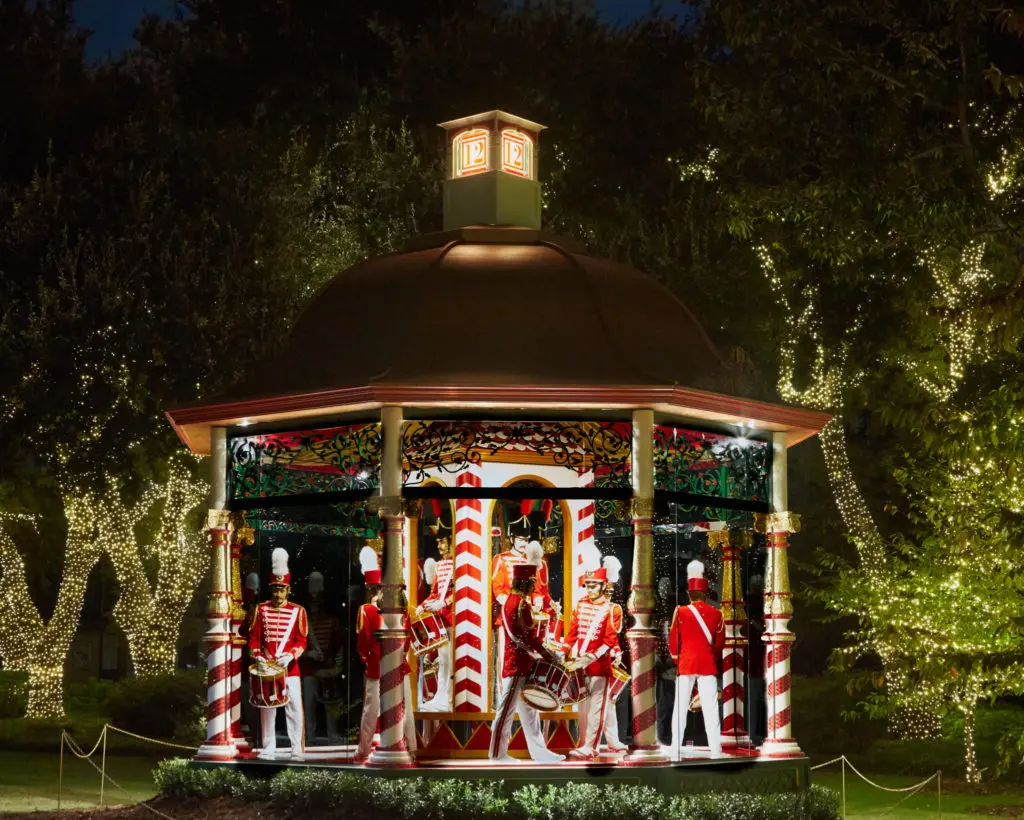 The Dallas Arboretum goes all out for the holidays.