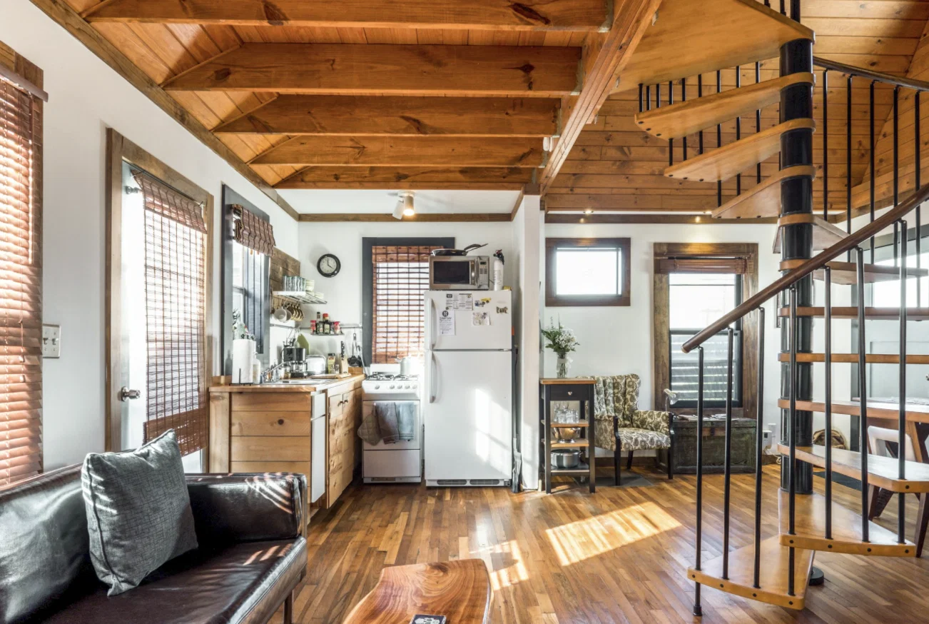 airbnb cottage house east austin