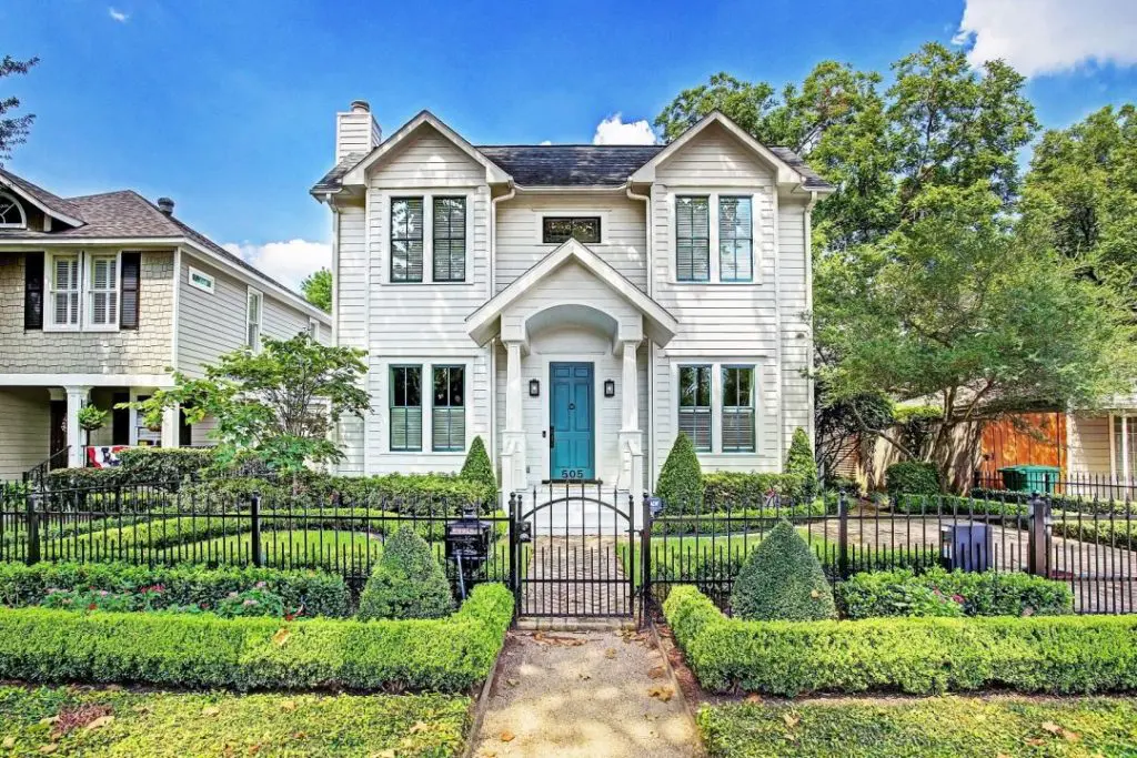 505 E. 23rd is full of family heirlooms and original Texas art. 