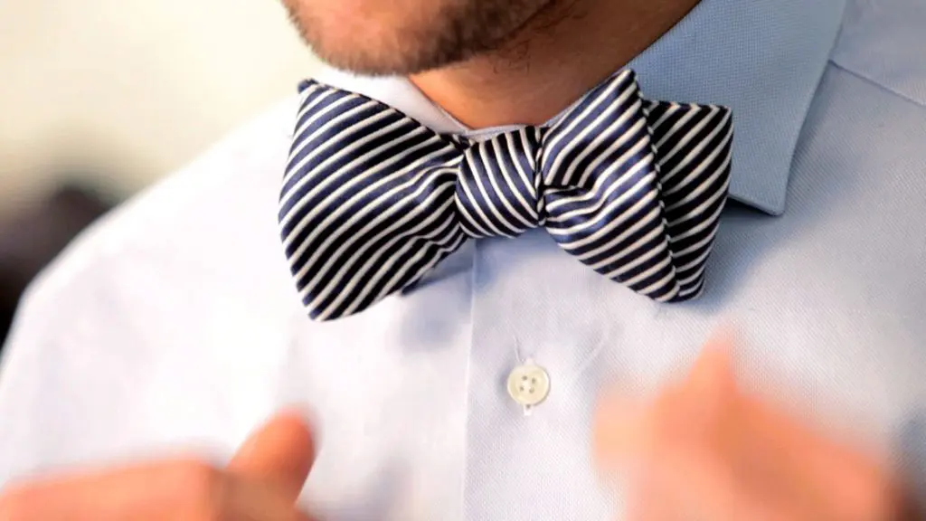 Do you know how to tie a bow tie?