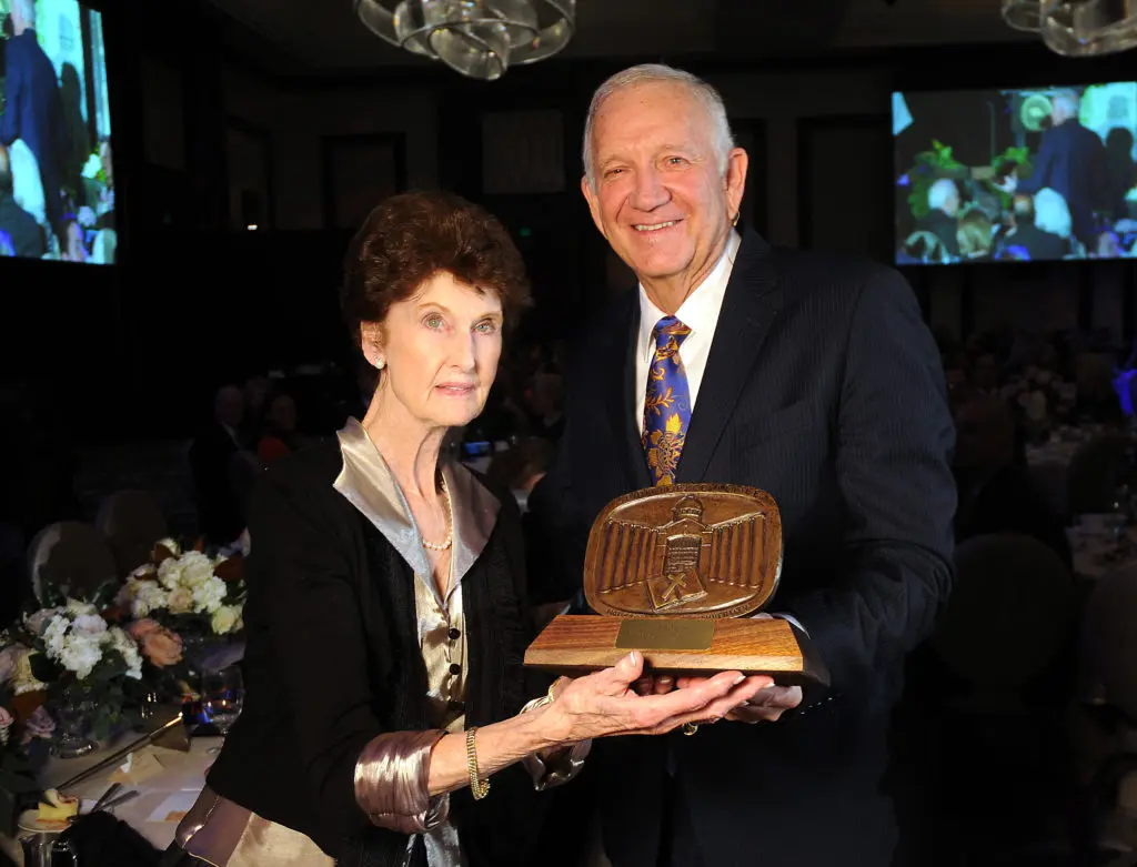 Dr. Robert Sloan presents the Spirit of Excellence Award to Pinky Pampell at the HBU Spirit of Excellence Gala at The Post Oak Hotel Thursday Nov. 1,2018. (Dave Rossman photo)