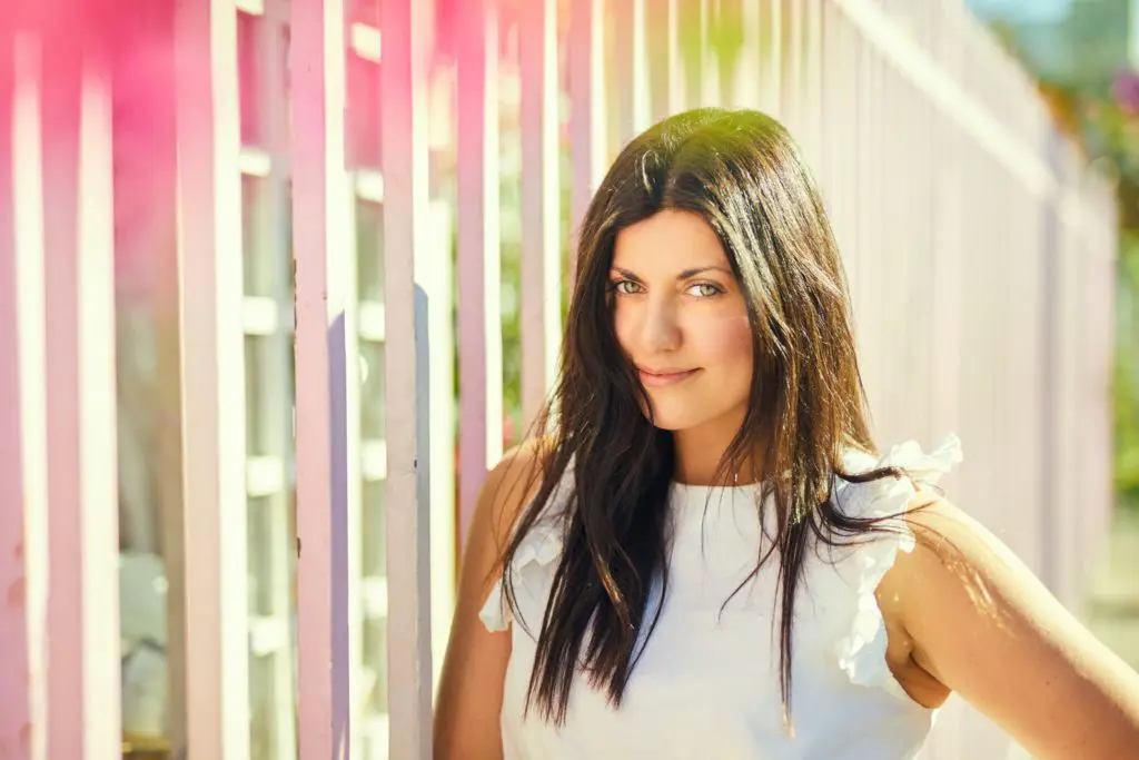 Superstar Life Coach Reveals the Most Effective New Year’s Resolutions Strategy — and the Danger of Buzzkills