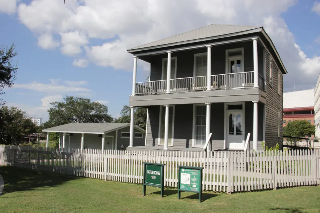 Reverend John Henry Yates built the Yates House in 1870. 