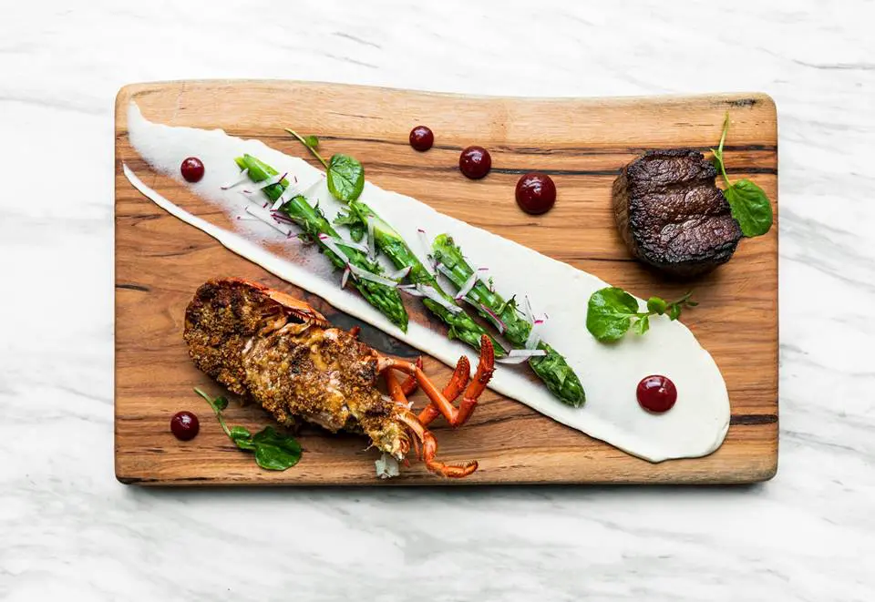 Tris brings true destination dining to The Woodlands.