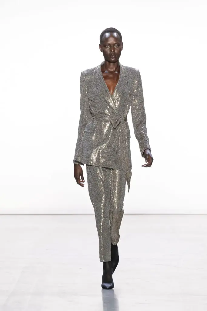 Badgley Mischka sequined belted jacket and trousers. (Photo by Badgley Mischka)