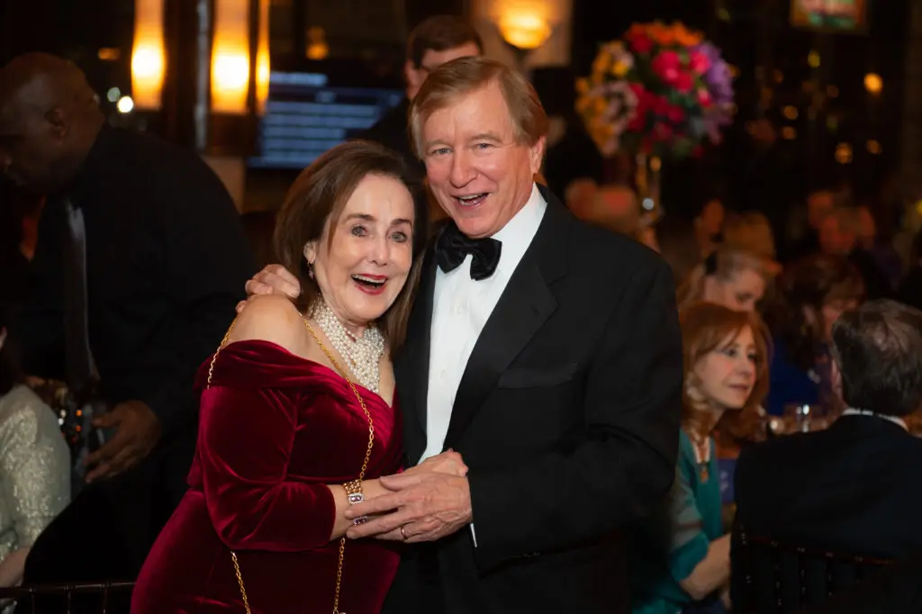 Houston Symphony’s Grand Dinner Wows With Rare Wines, Sweet Music and More Than $500,000 Raised