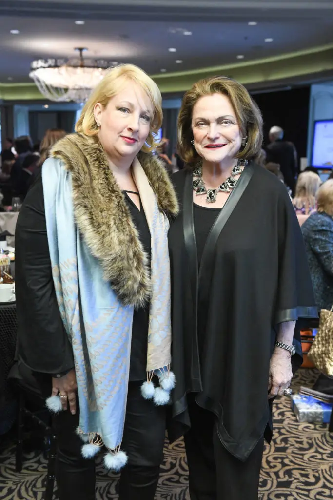 Cissy Abel and Beth Wolff  at El Centro  de Corazón luncheon (Photo by Daniel Ortiz)