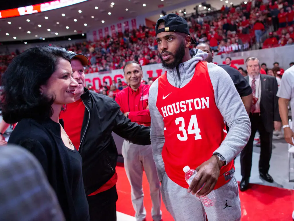 Chris Paul Gives University of Houston Major Love With Surprise Fertitta Center Drop In