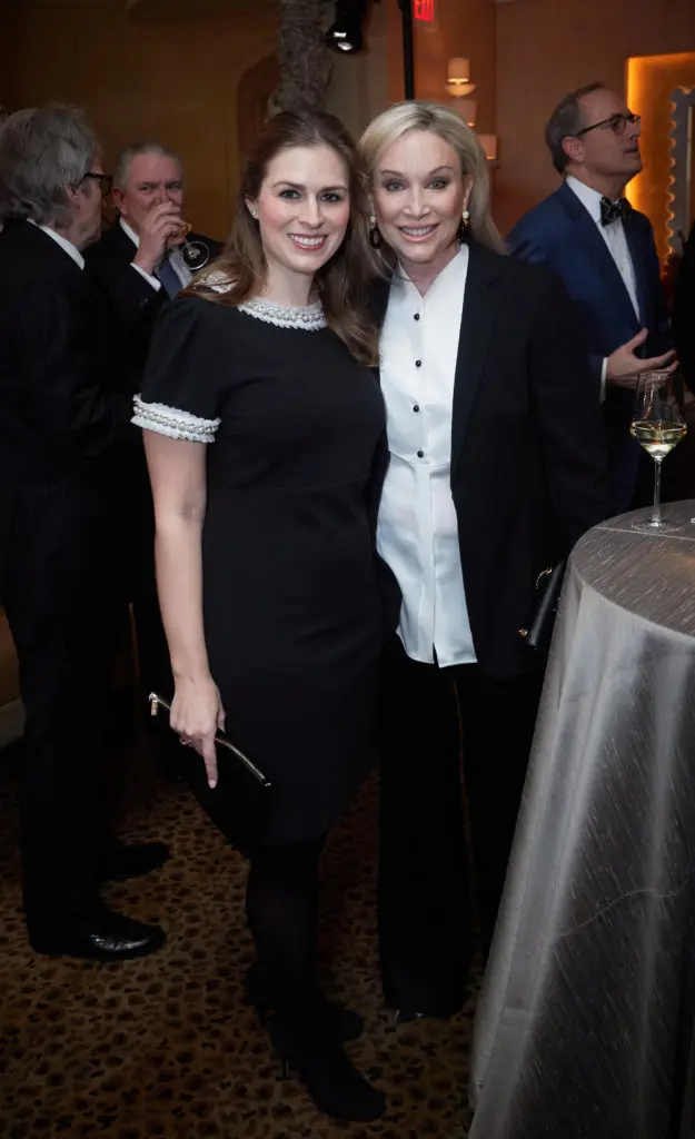 Erica Hoelscher, Kim Hext (Photo by Steve Wrubel)