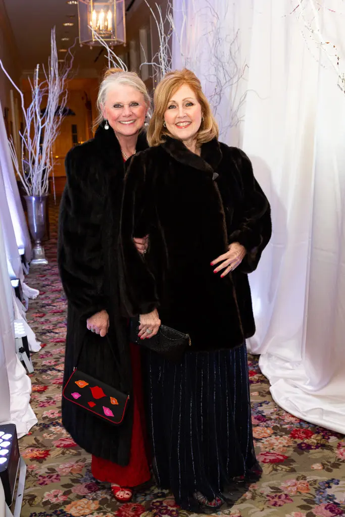 Junior League of Houston Charity Ball at the Junior League (Photo by Nikky LaWell Photography)