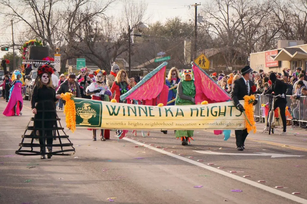 Come out and watch the annual Oak Cliff Mardi Gras parade. 