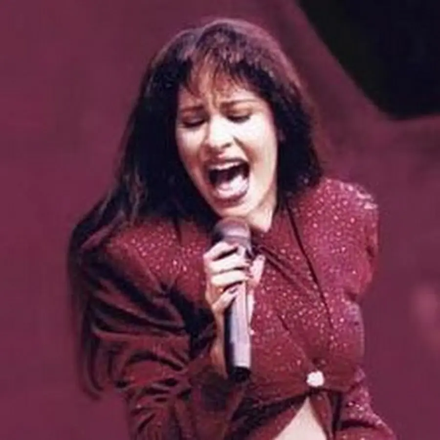 Selena's getting her very own cruise. 