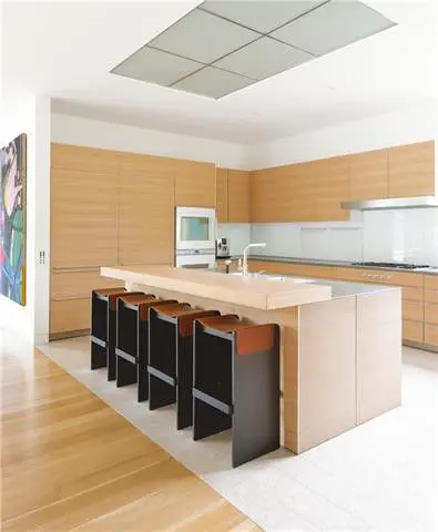 The kitchen island is a classic gathering space for the whole family. 