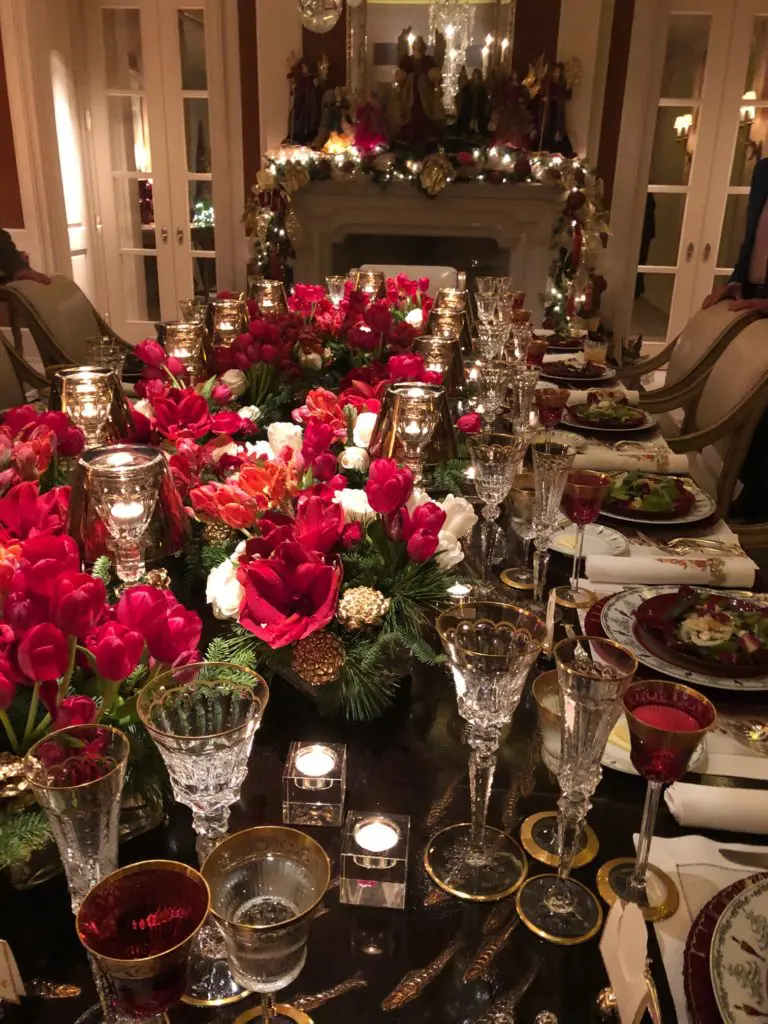 One of Sheridan Williams' Christmas dinners ws awash in red and white tulips. (Photo by Shelby Hodge)