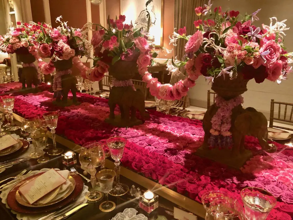Sheridan Williams' Valentine's Day dinner table a masterpiece of inventiveness. Her fabulous parties have earned her a place in The Salonnière 100. (Photo by Shelby Hodge)