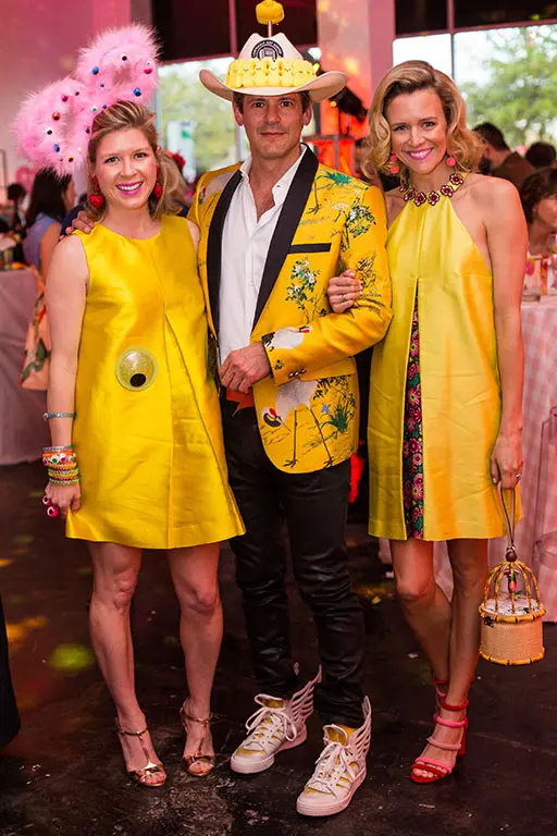Illa Gaunt, Justin Segal, Lyndsey Zorich at Lawndale's A Kitschy Evening (Photo by Laura Burlton)