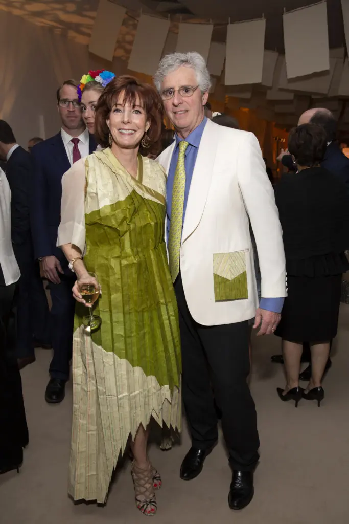 Marcy Taub Wessel & Tom Wessel at Studio Menil's Paper Ball (Photo by Jenny Antill Clifton)