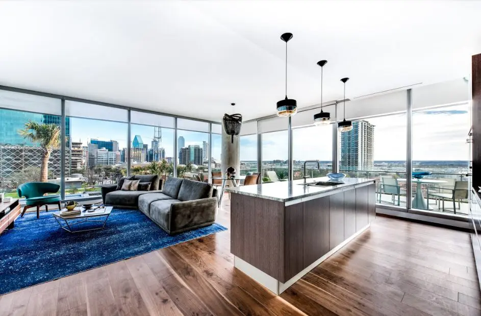 Dallas’ Sky-High Palace of Perks — New 33-Story Tower Makes Luxury Living a Walkable Paradise