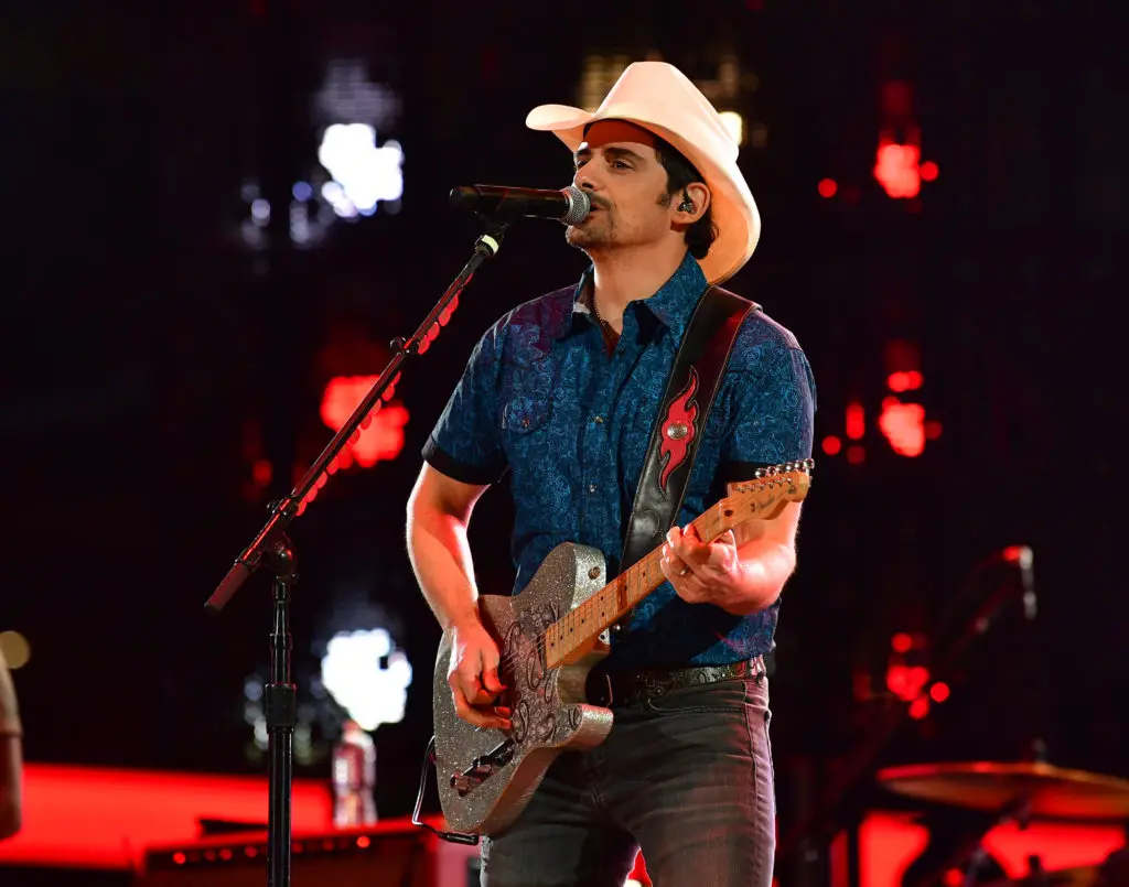 Brad Paisley gave plenty of love to the Houston crowd. And often joined it. (Photo courtesy Houston Livestock Show and Rodeo.)
