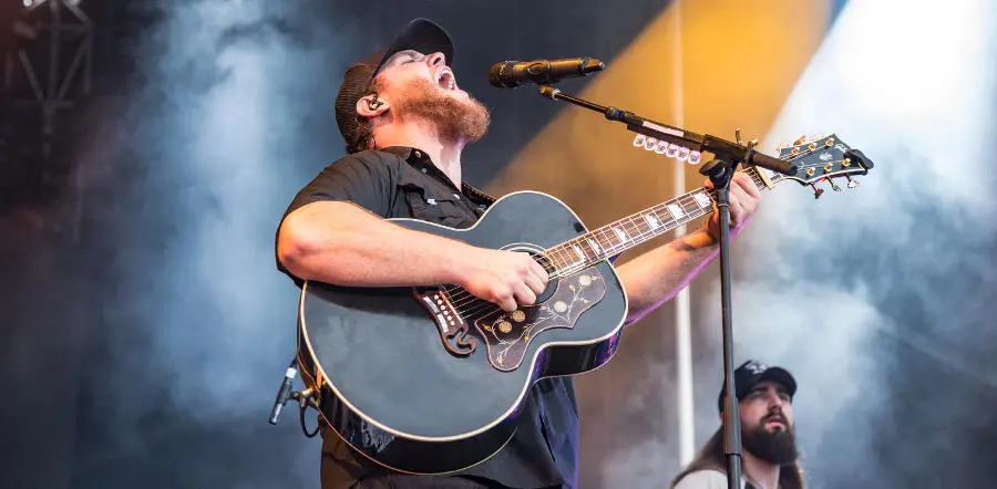Luke Combs Sings His Future Wife — and Houston — a Love Song in a Smashingly Sweet Rodeo Debut