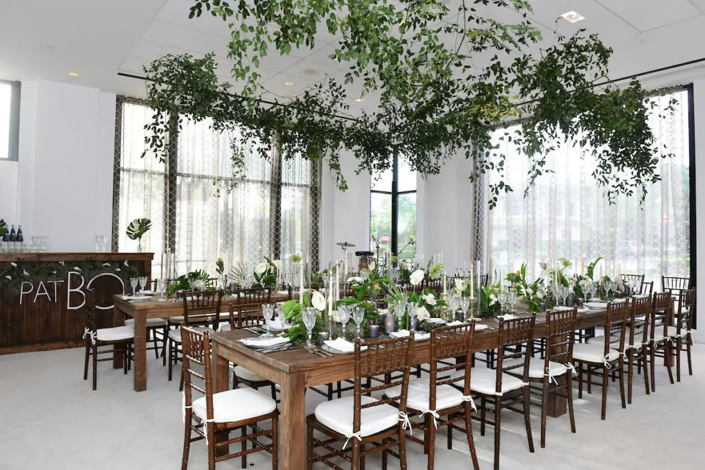 Bramble & Bee created the tropical decor for the Brazilian-themed dinner by Culinaire Catering. (Photo by Daniel Ortiz)