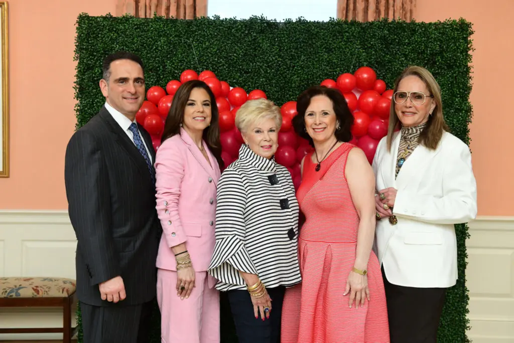 Darrell & Caren Rosenthal, Pat Chanon, Franelle Rogers, Joelle Rogers at the Cherish Our Children International luncheon. (Photo by Daniel Ortiz)