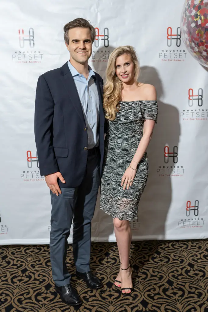 Austin & Kinsey Walsh at the Club PetSet Young Professionals party. (Photo by Kathlyn Dragna Photography)