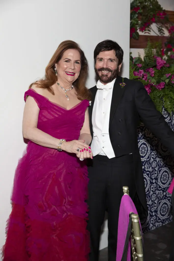 Barbara Van Postman, Sid Moorhead at the Houston Grand Opera Ball. (Photo by Jenny Antill)
