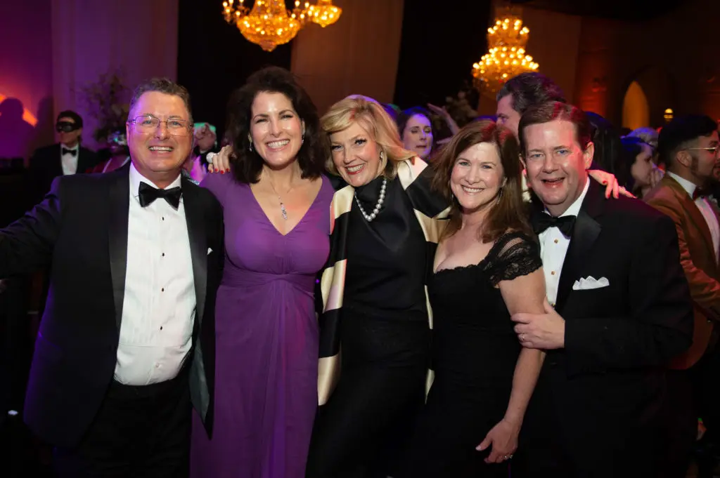 Bobby Martin, Melissa Sandefer, Kathryn Smith, Stephanie Shanks, Jeff Smithat the Society for the Performing Arts Black & White Ball at Wortham Theater Center. (Photo by Wilson Parish)