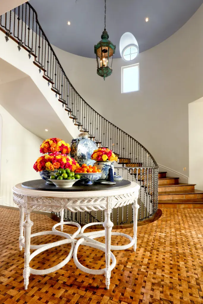 Note the 'woven' tile floor in the foyer the Corona del Mar home designed by Bill Stubbs for a couple from San Antonio.
(Photo courtesy William W. Stubbs & Associates)