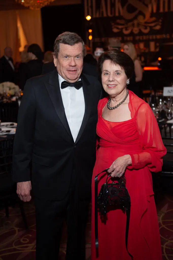 Richard & Ginni Mithoff at the Society for the Performing Arts Black & White Ball at Wortham Theater Center. (Photo by Wilson Parish)