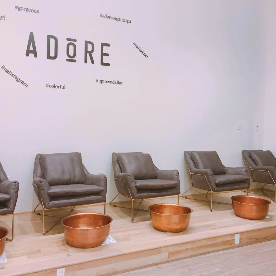 Adore Uptown Nails in Dallas