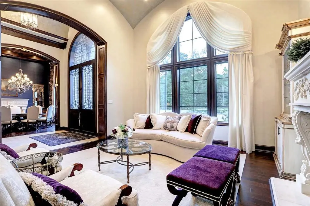 The living area is chic and sleek. (Photo by HAR)