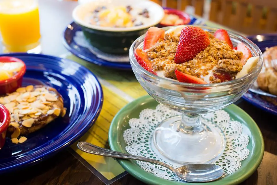 Le Peep has many locations to satisfy your early morning cravings — even if they hit you in the afternoon. 