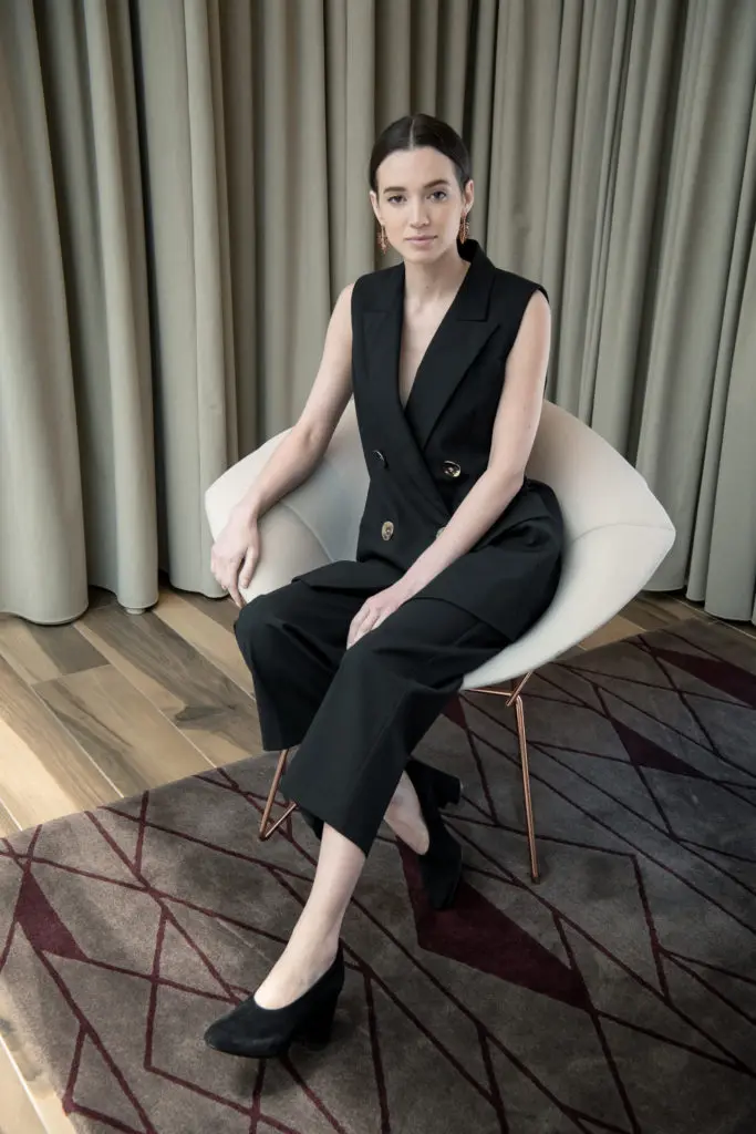 A model in black Co separates. (Photo by Bruno at Snap The Picture)
