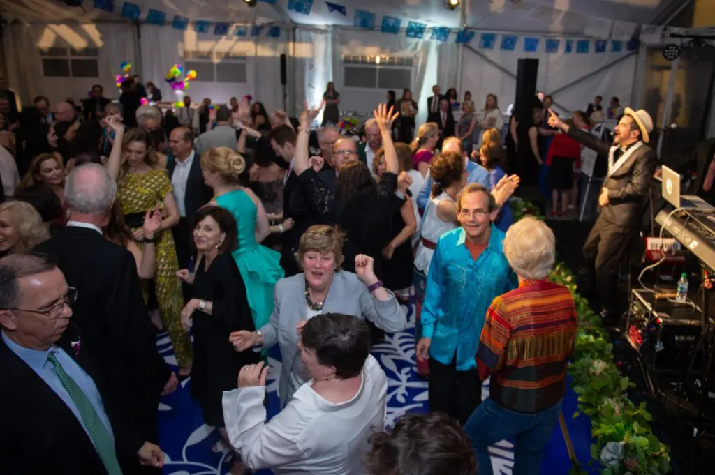 Mango Punch inspires a packed dance floor at the Glassell School of Art benefit. (Photo by Wilson Parish)