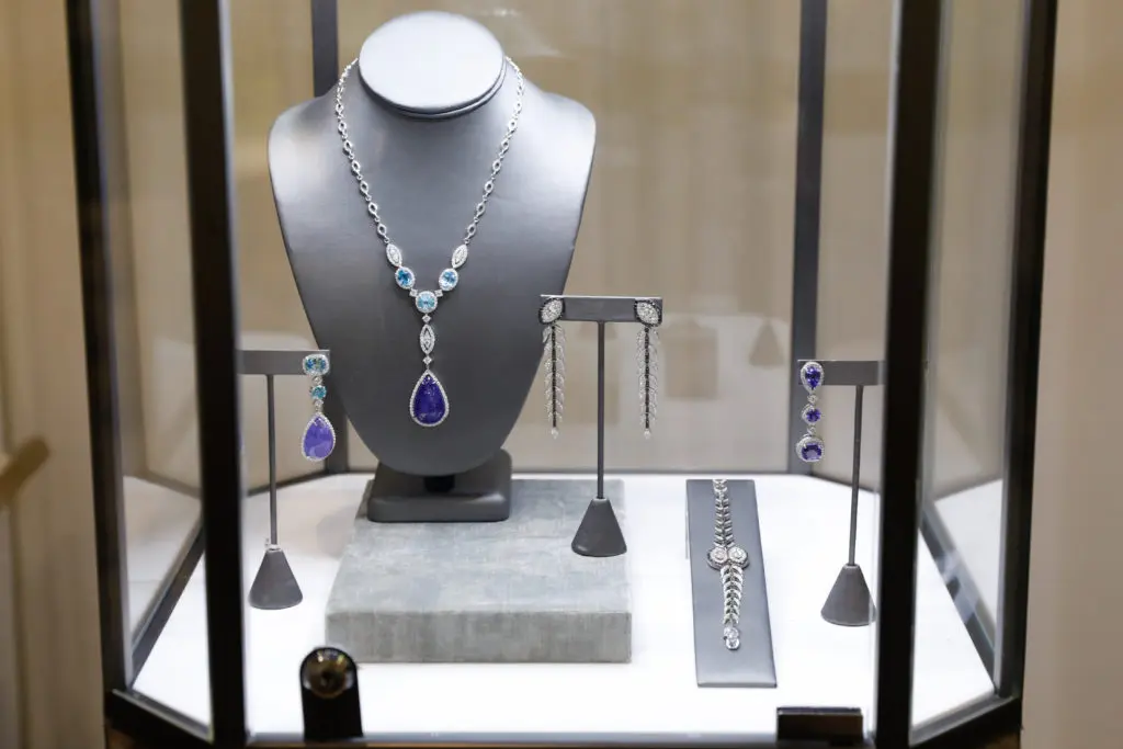 Tanzanite and blue zircon, and diamonds from the Jordan Alexander collection. (Photo by Jacob Power)