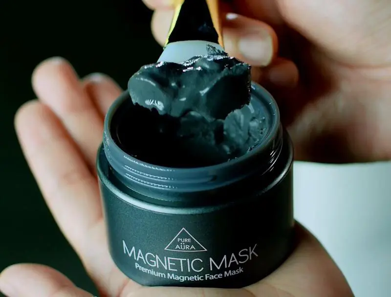 Pure Aura Magnetic Face Mask