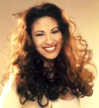 Selena only needs one name. 