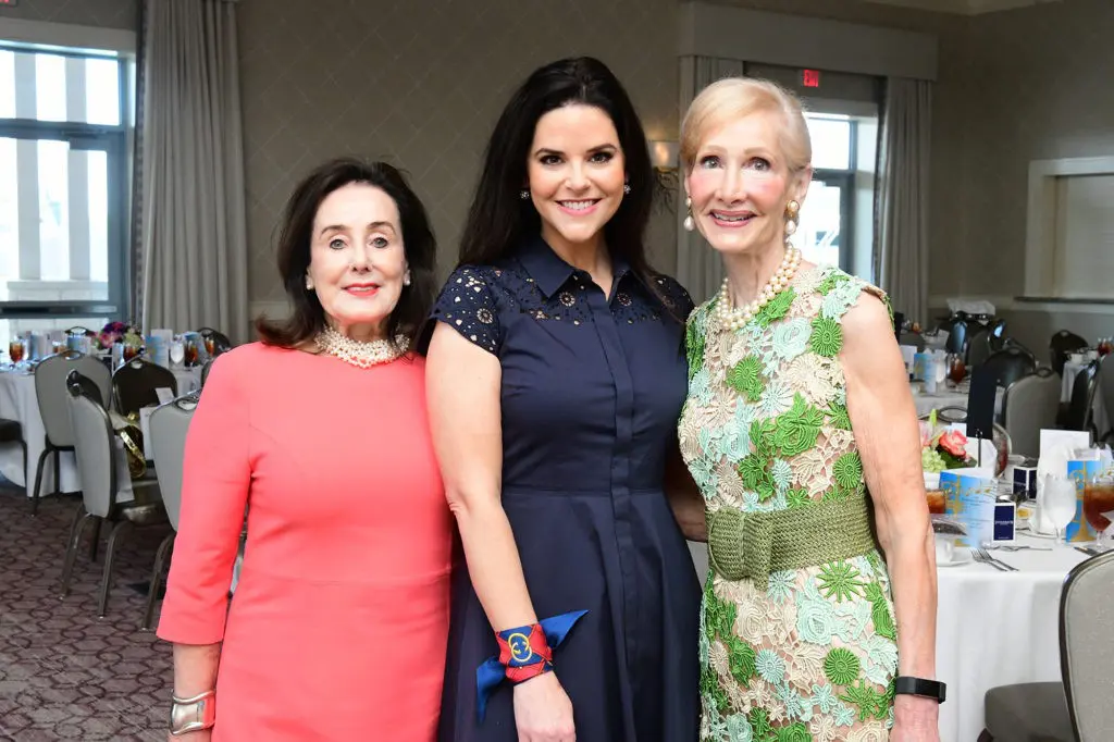Betty Tutor, Ann Ayre, Diane Gendel (Photo by Daniel Ortiz)