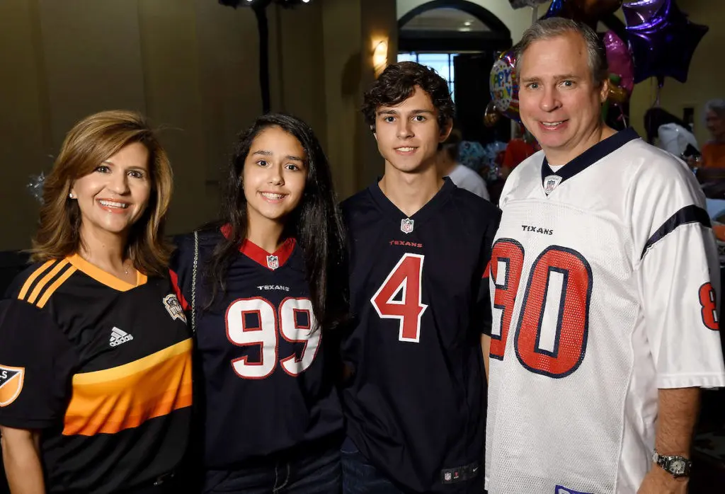Mehrnaz, Sarah, Grant and Ned Gill .(Dave Rossman Photo)