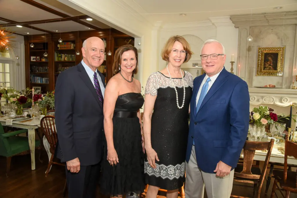 Gerry & Sandy Scott, Vicki & John Crum at the Heart Ball's $1,000 a person dinner. (Photo by Alexander's Fine Portrait Design)