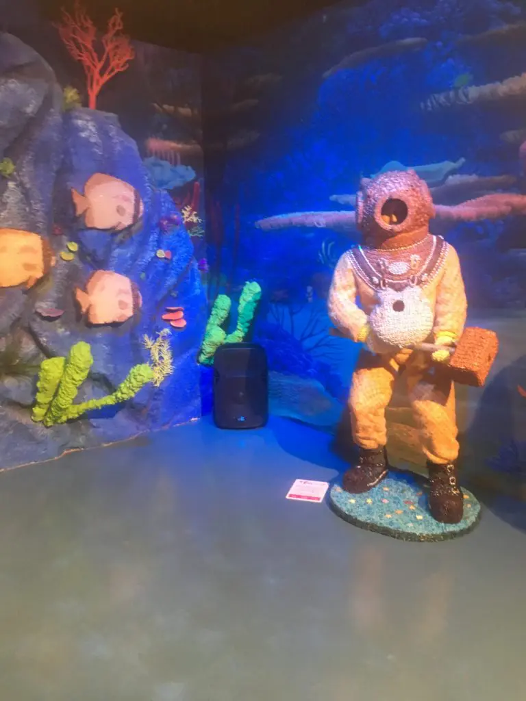You can still have candy under the sea. 
