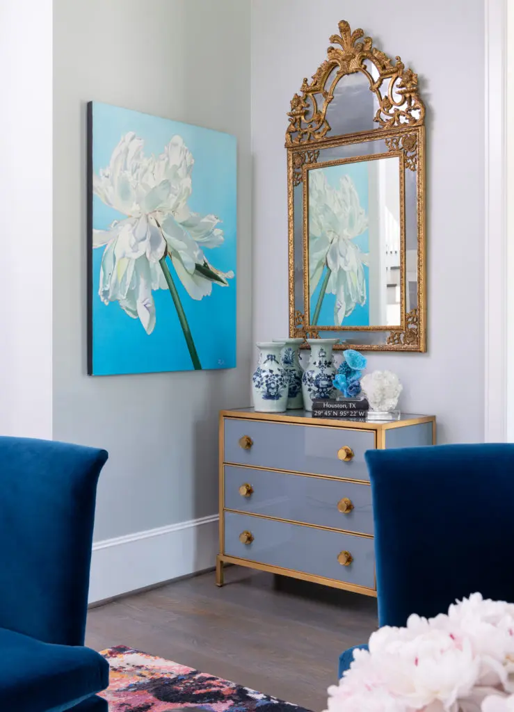 Detail of the living room by Live Beautifully (Photo by Michael Hunter Photography)