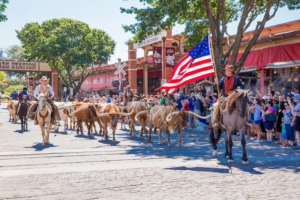Celebrate the 4th with cowboys and cattle at the Fort Worth Stockyards. 